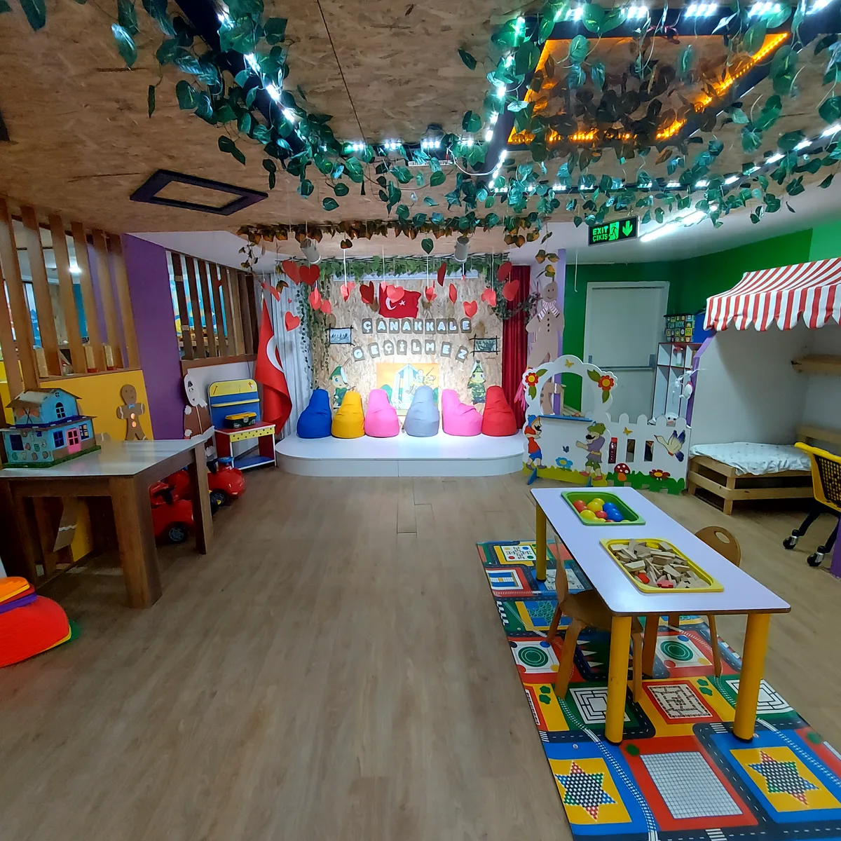 Ataşehir Montessori Duyusal Eğitim Materyalleri
